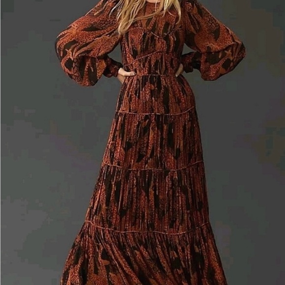 FARM Rio Dresses & Skirts - FARM Rio Elegant Black and Brown Long Sleeve Dress